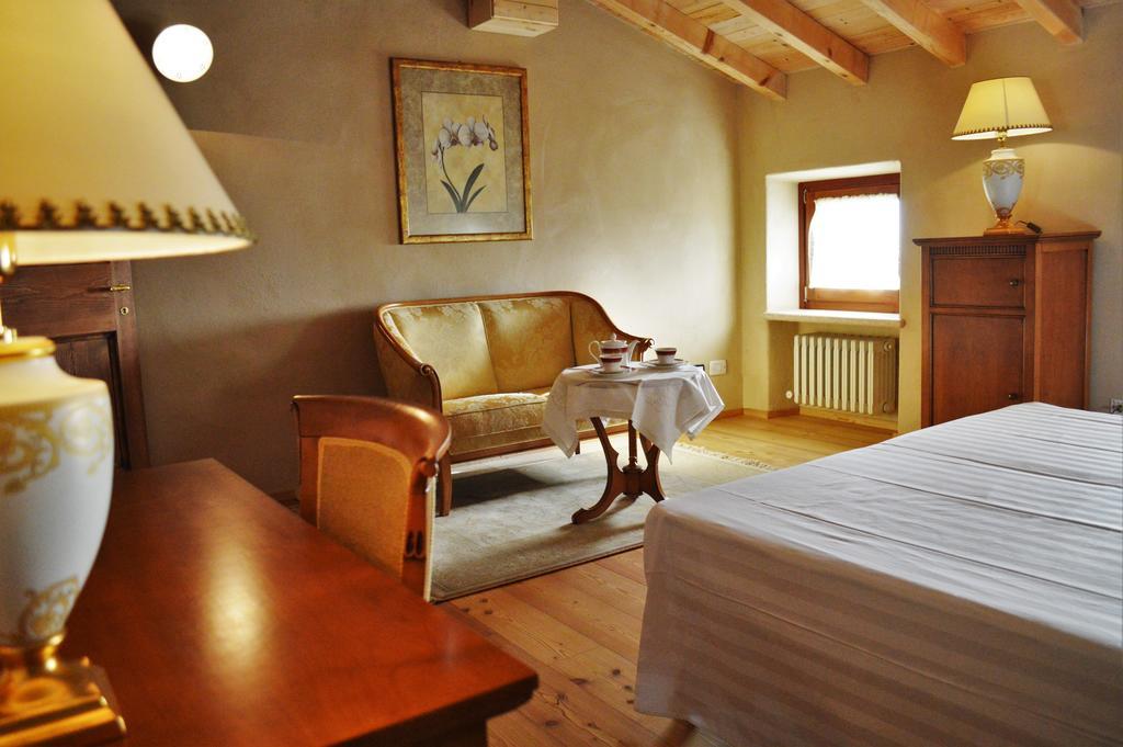 Agriturismo Borgo Valfredda Villa Mezzane di Sotto Exterior photo